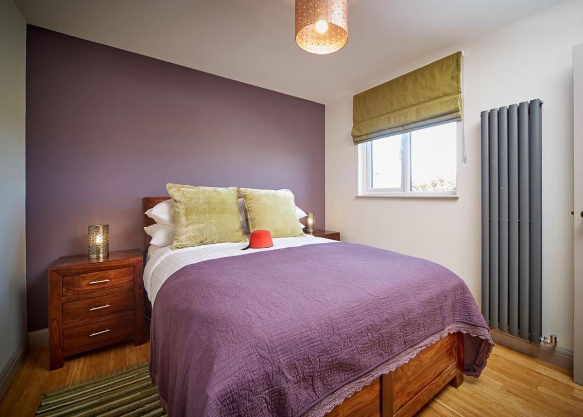 North Star Sanctum Hotel Garton Bagian luar foto